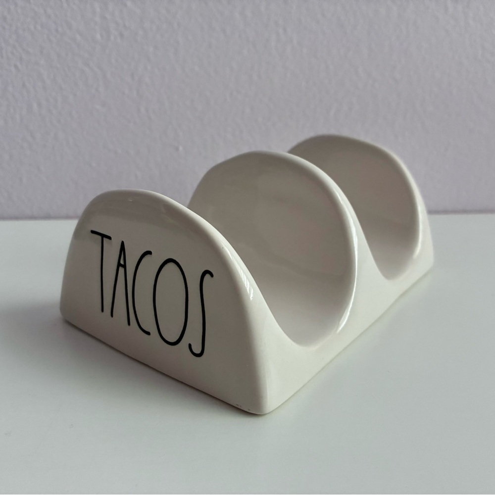 Rae Dunn Artisan Collection “Tacos” Taco Holder